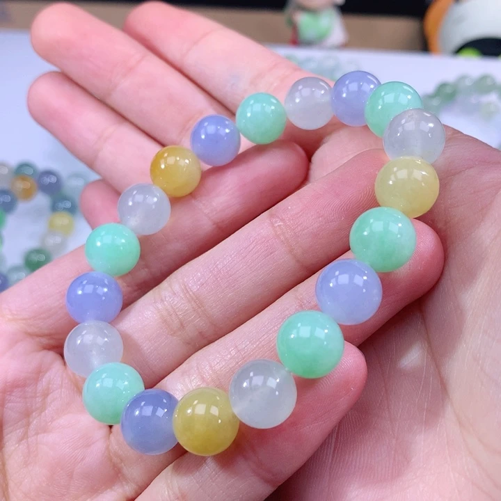 翡翠手链未镶嵌翡翠