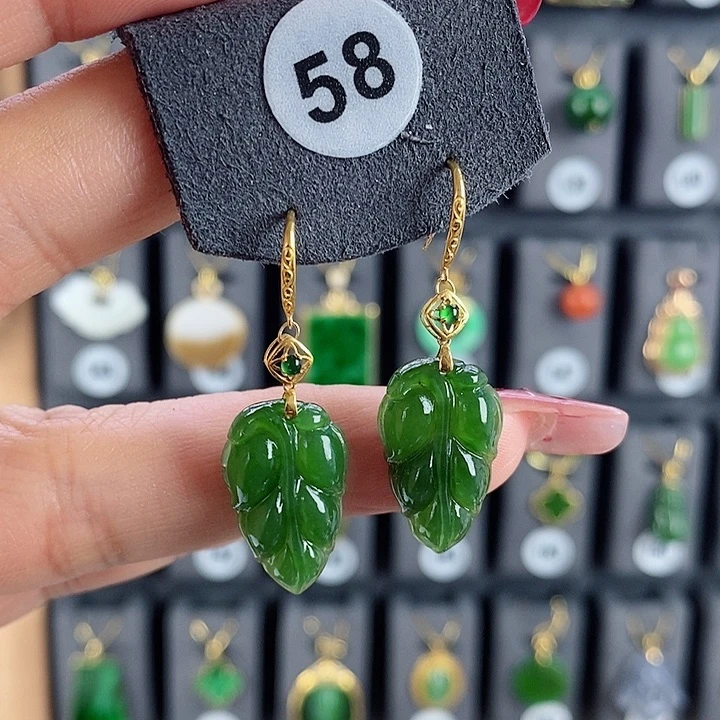 和田玉耳饰18K金镶嵌