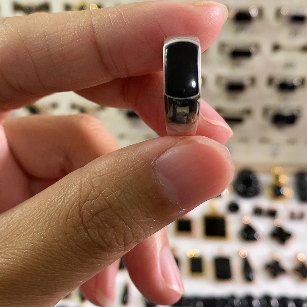 翡翠未镶嵌手链墨翠