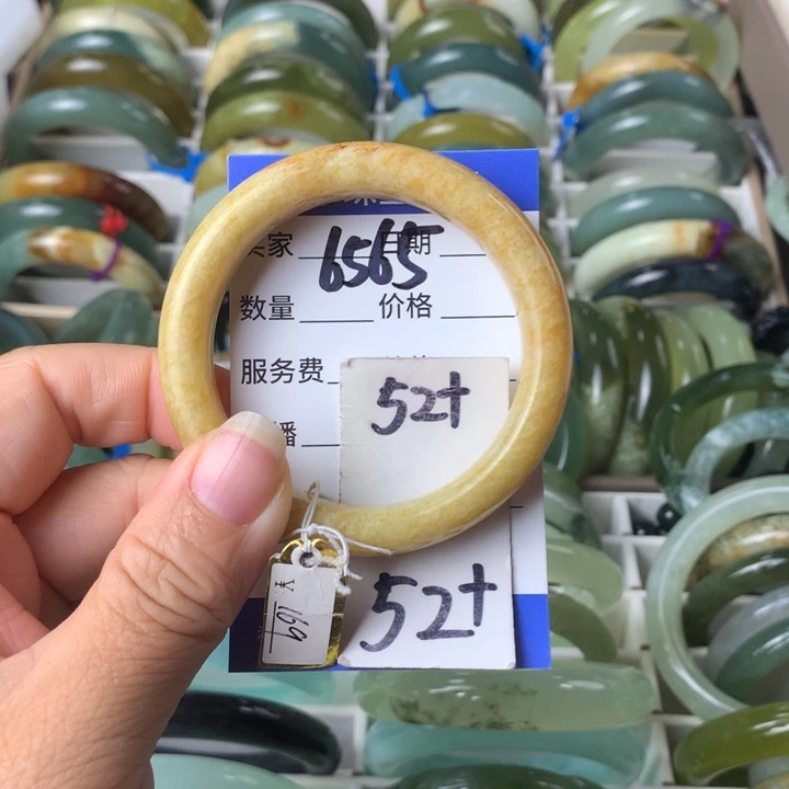 蛇纹石玉未镶嵌手镯6565