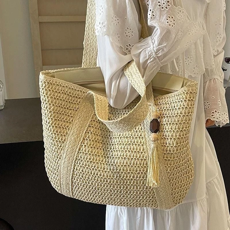 新款大容量草编工艺宽肩带格子元素通用季节河南发货编织材质