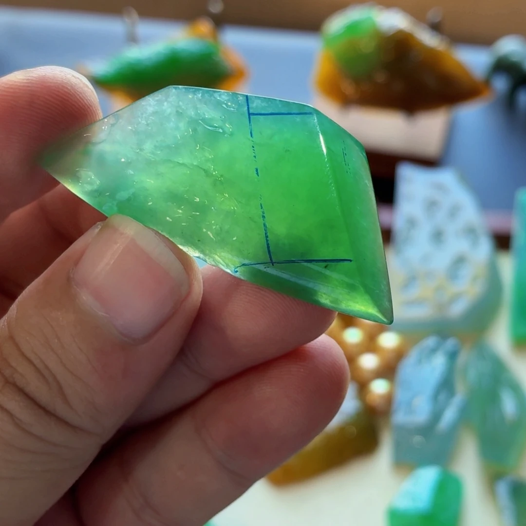 定制翡翠未镶嵌翡翠首饰