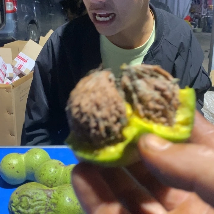 吊坠文玩核桃龙**苑
