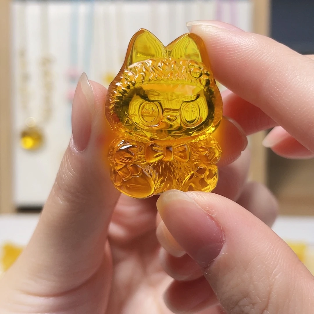 金珀未镶嵌裸石琥珀吊坠