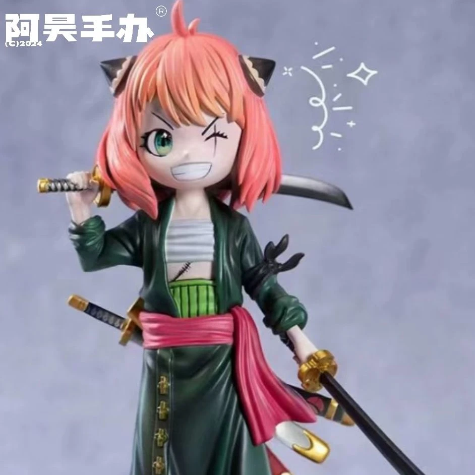 【火】gk间谍过家家阿尼亚cos索隆海贼王手办摆件模型送礼物桌面