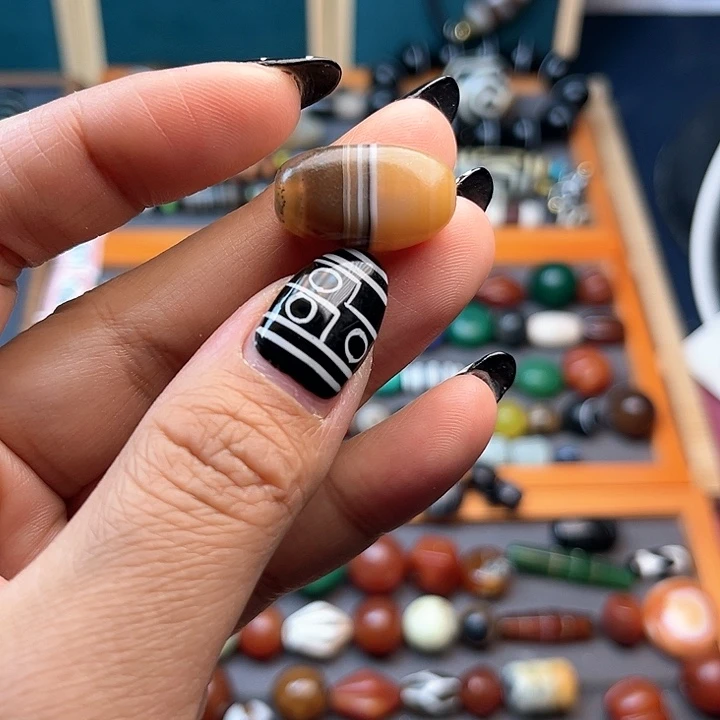 玛瑙/玉髓珠宝半成品未镶嵌