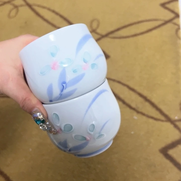 盖碗瓷器直播放漏中