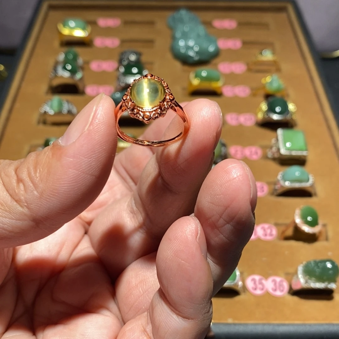 和田玉未镶嵌戒指