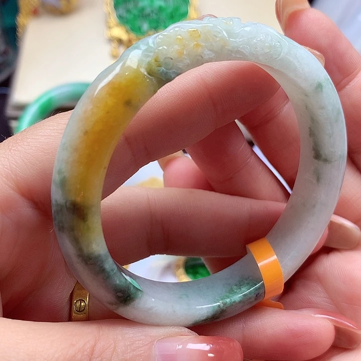 未镶嵌手镯翡翠翡翠