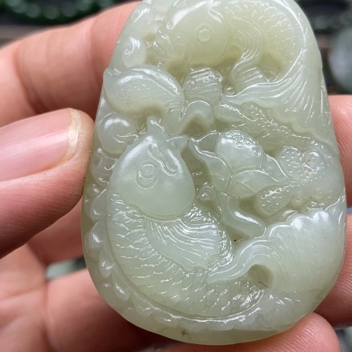 和田玉颈饰未镶嵌