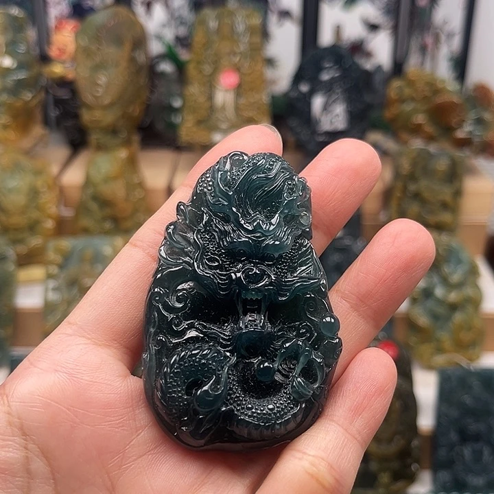 翡翠未镶嵌颈饰天然翡翠a货龙