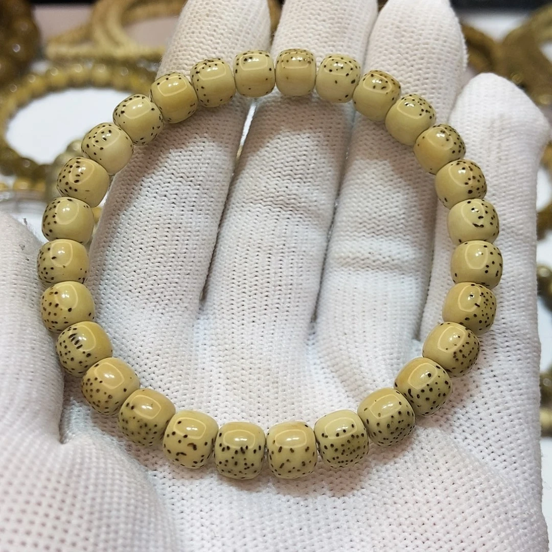 星月菩提吊坠河豚
