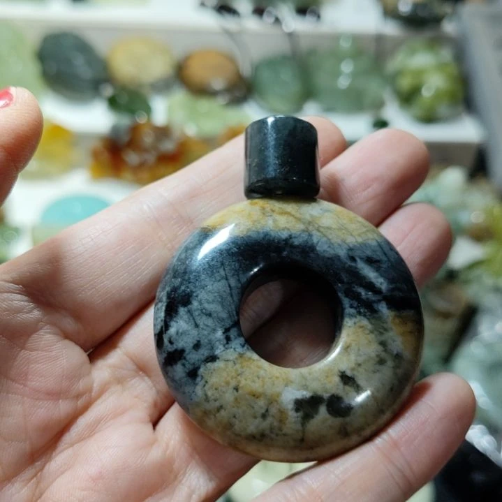 岫玉平安扣未镶嵌