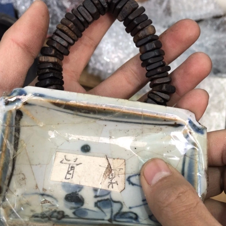 陶瓷孤品单件车里拍