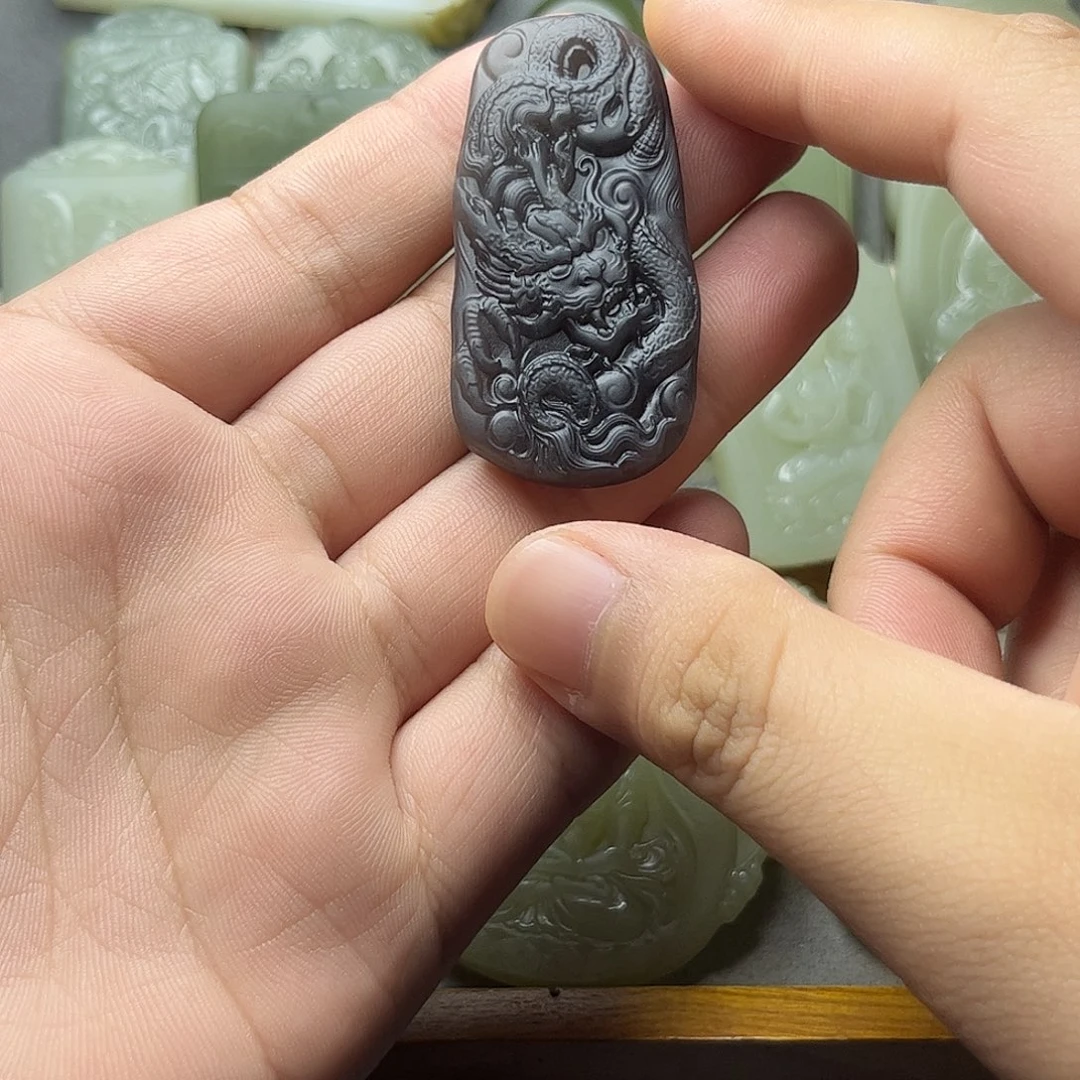 梧***仔和田玉未镶嵌吊坠(不含链)