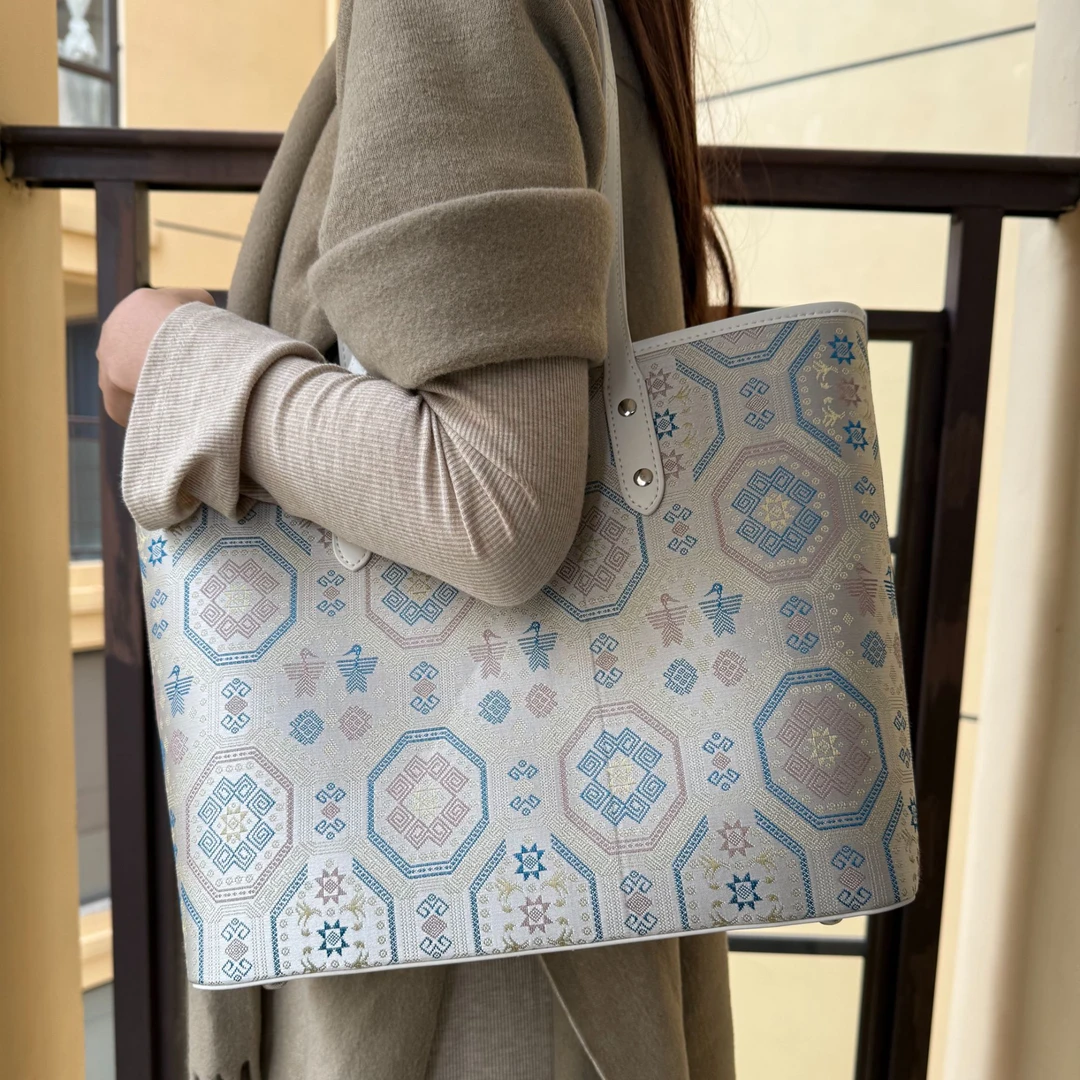 广西非遗壮锦蟒龙纹大托特包单肩斜挂休闲百搭通勤休闲时尚托特包