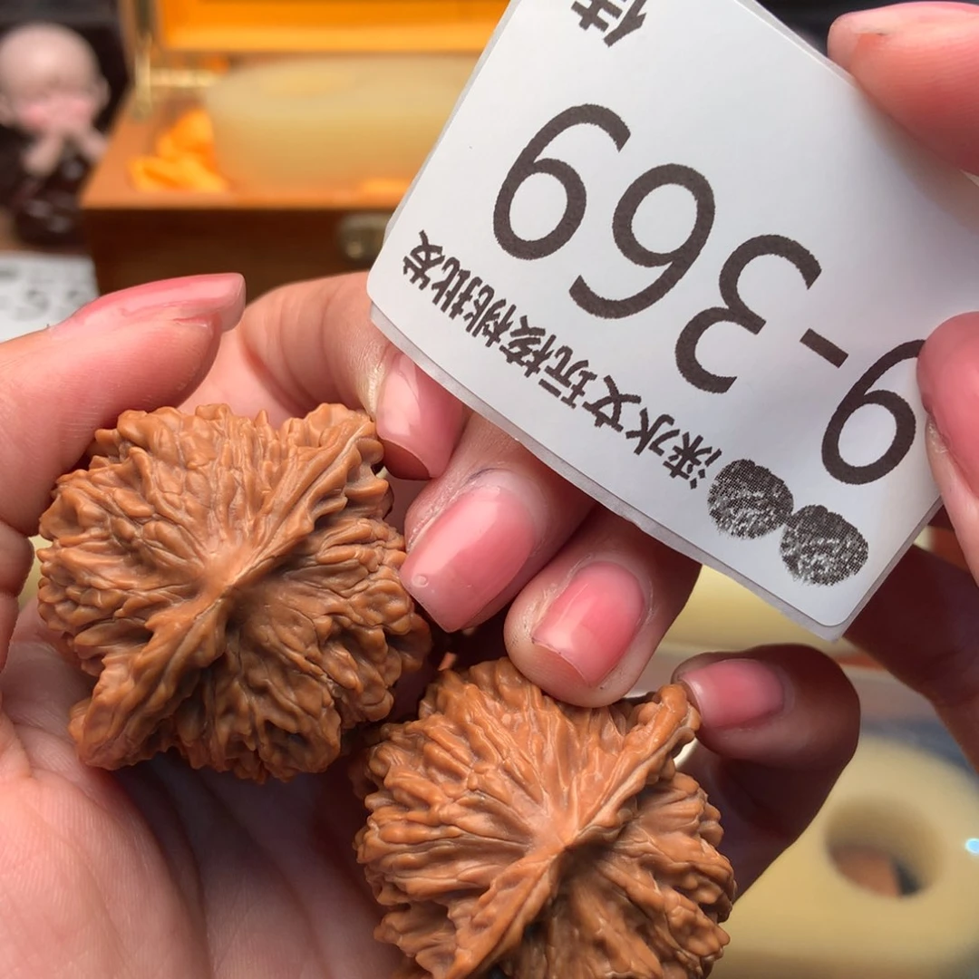 文玩核桃把件42四座楼