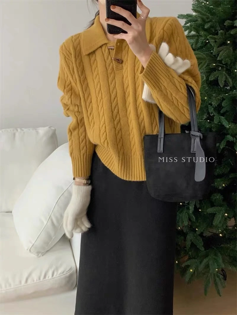 法式复古Polo领软糯牛角扣麻花套头毛衣女秋冬新款加厚针织衫上衣