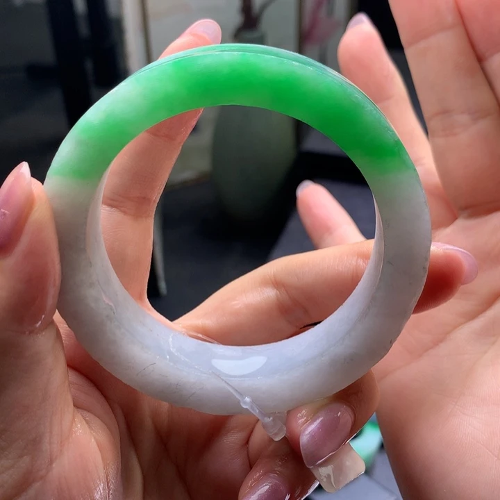 定制翡翠翡翠手镯未镶嵌