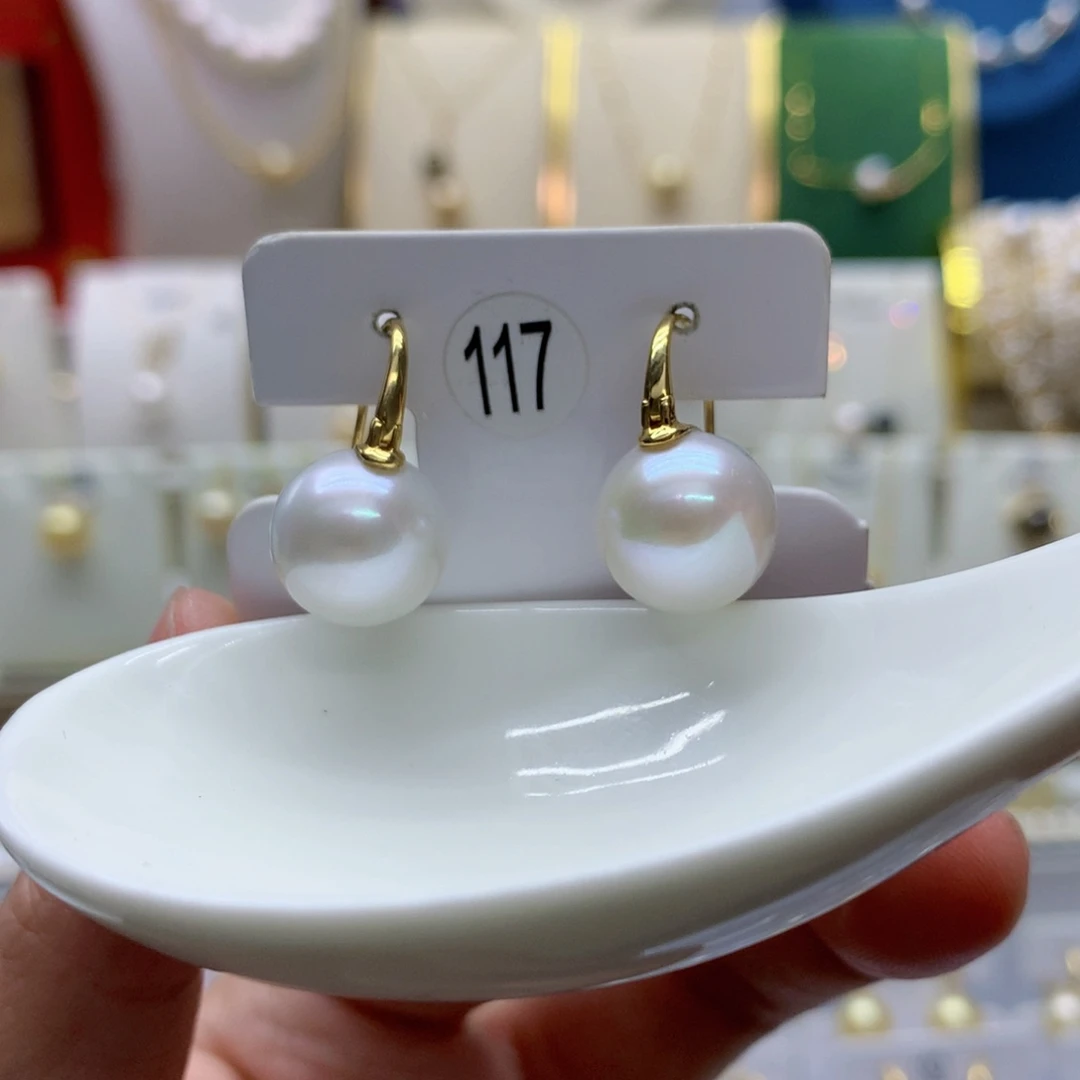 淡水珍珠耳饰18K金镶嵌