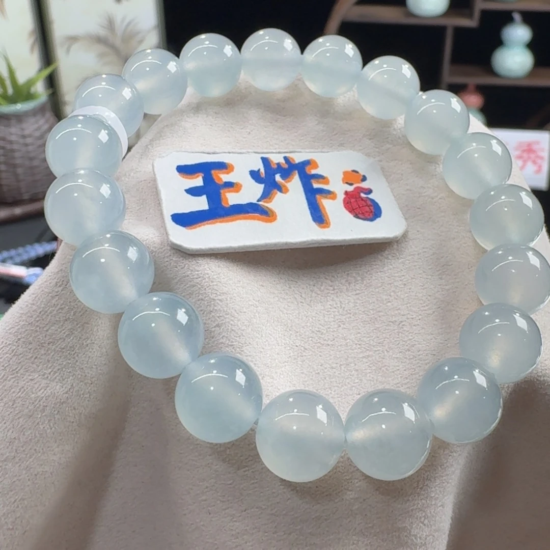 未镶嵌手串翡翠巨漏！炸光！高冰冰川蓝串卡10 纯净！