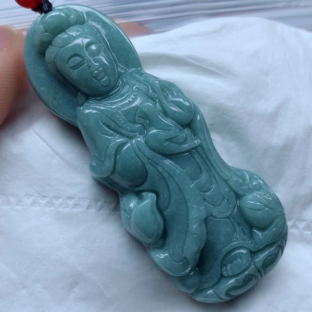 翡翠颈饰未镶嵌牌子
