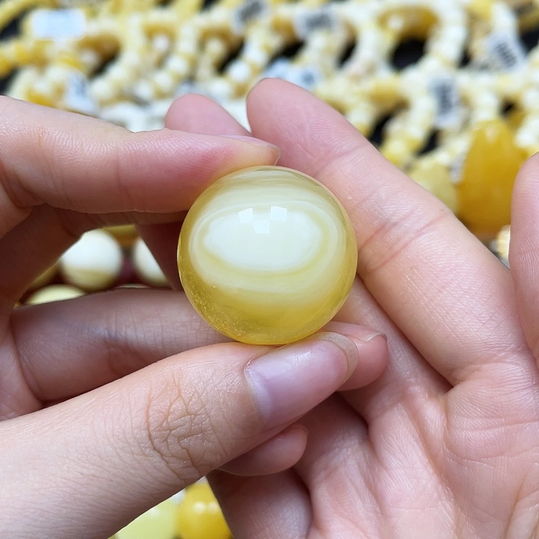 未镶嵌蜜蜡裸石特色“眼睛”圆珠26.5mm金沙