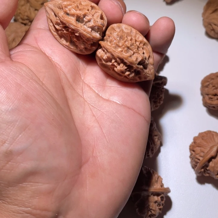 文玩核桃吊坠Z**z龙骨