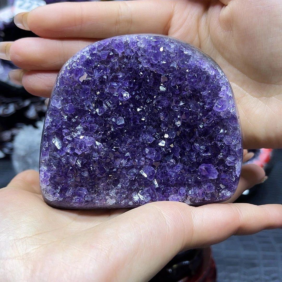 紫晶大型摆件（非配饰）未镶嵌