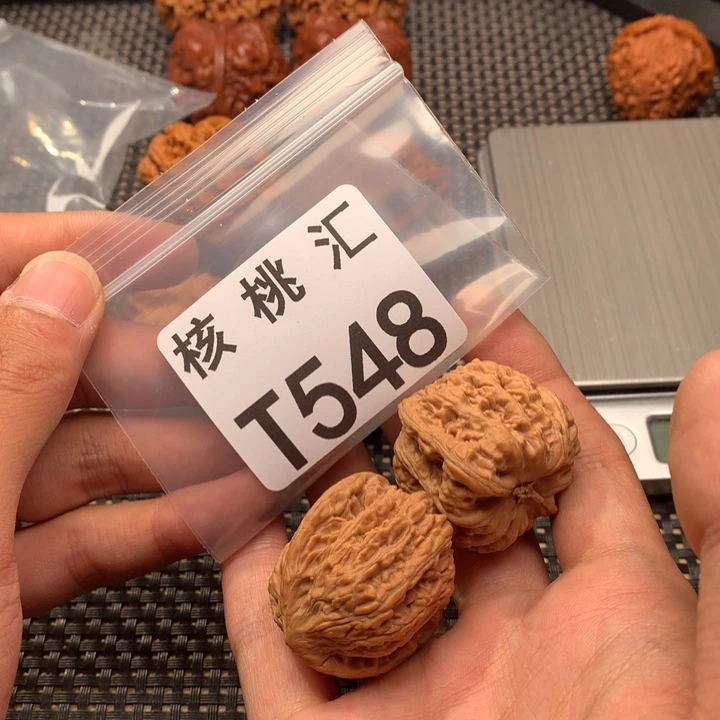 文玩核桃吊坠密闻