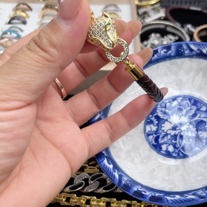 瓷片哥哥哥哥哥哥哥哥哥哥哥哥哥哥哥哥