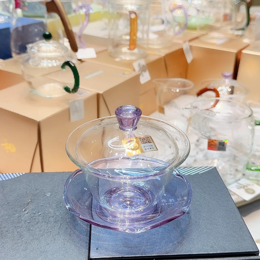 禾器浅紫色荷叶盖碗