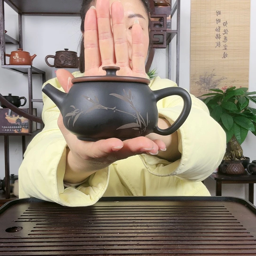 壶云南建水紫陶茶壶200左右