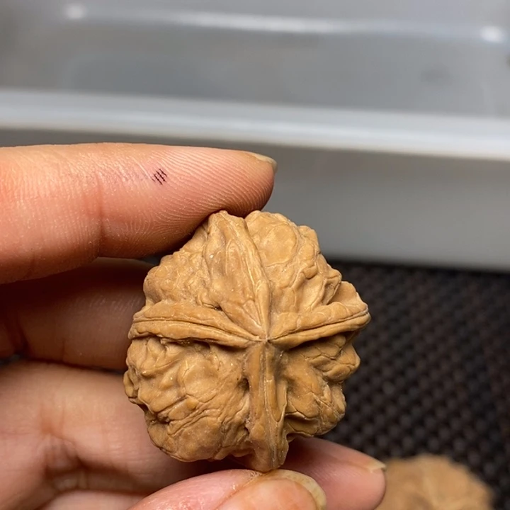 阿***瀚吊坠文玩核桃文玩核桃异形单只
