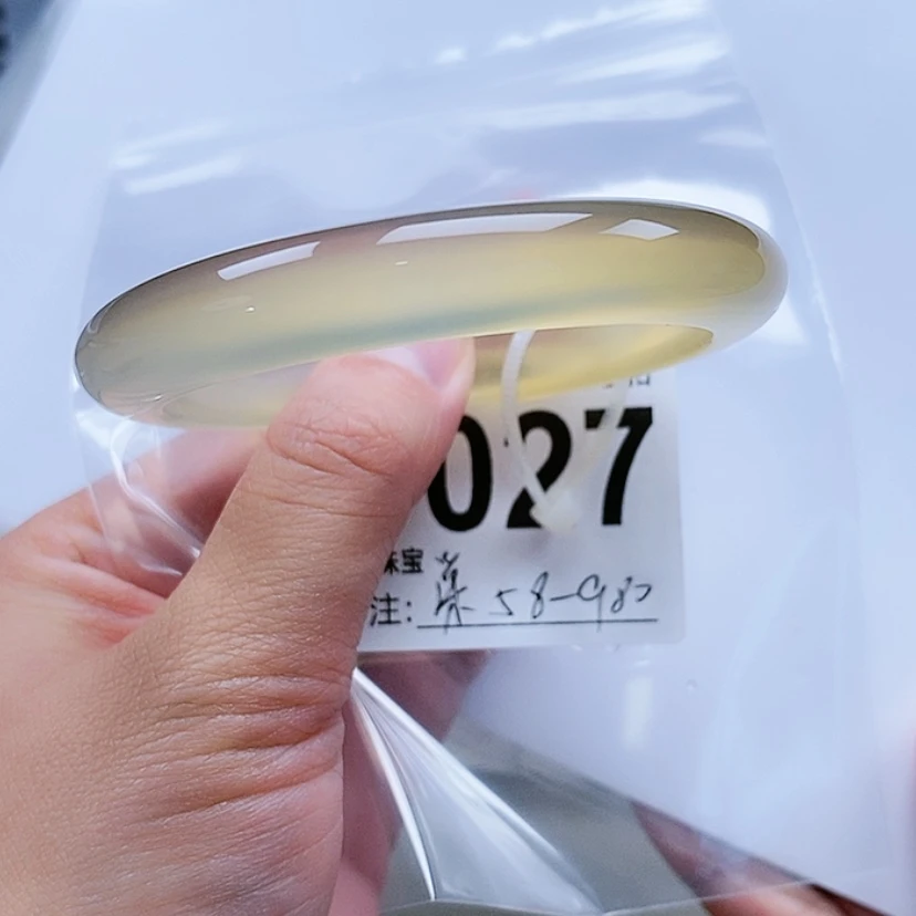 【闪购商品】玛瑙/玉髓手链未镶嵌深****?