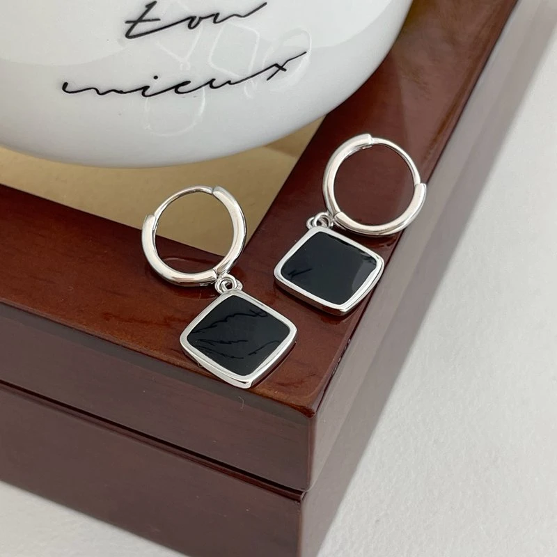 925银耳饰 时尚黑方块ins极简冷淡风耳扣E246