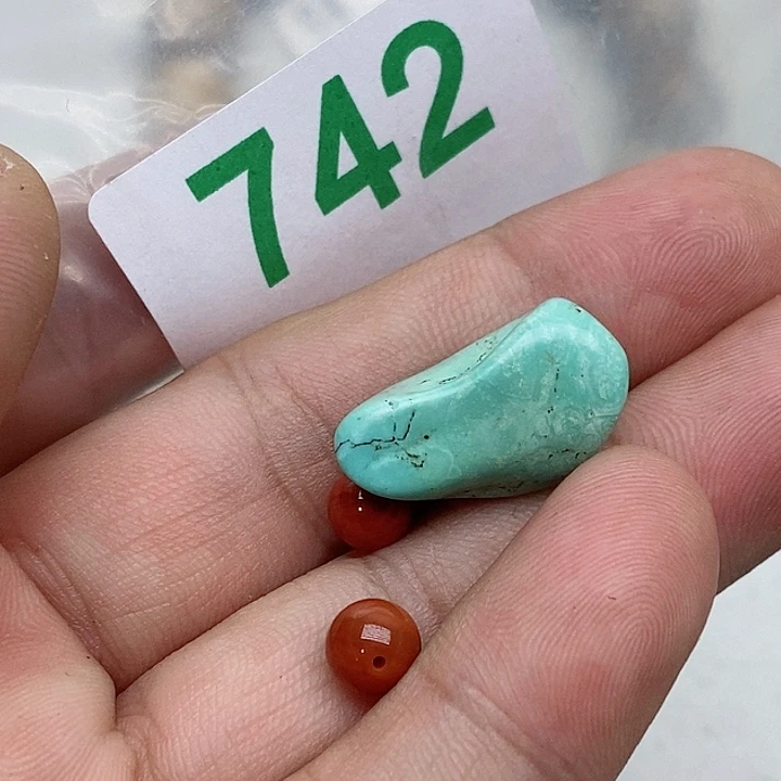 南红玛瑙未镶嵌珠宝奇石
