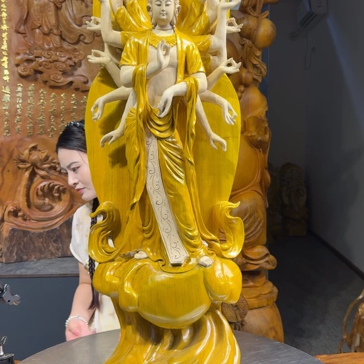 随***行香樟木长31厘米高95