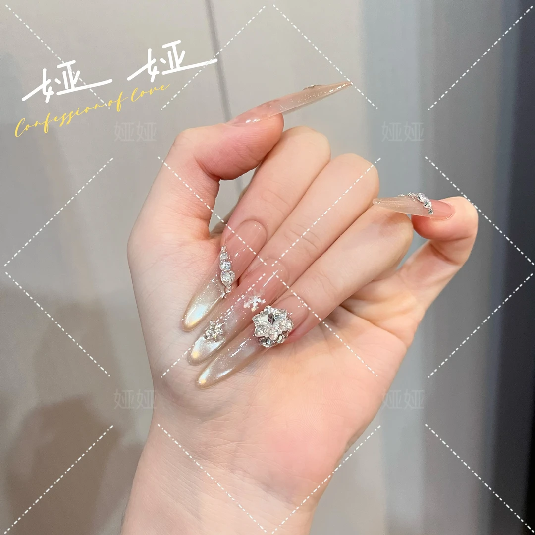 【冰雪幻境】高端爆款纯手工穿戴甲片绵密高级猫眼穿戴甲