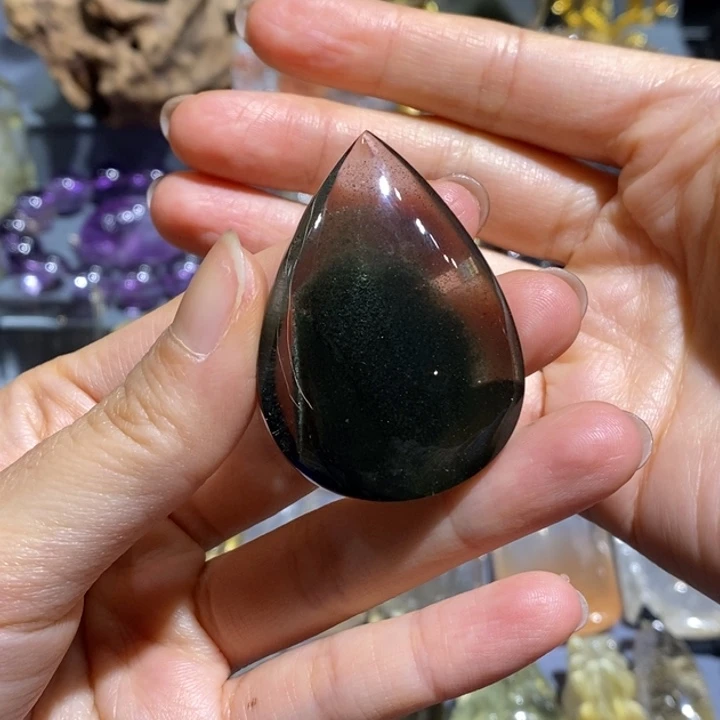 J***Q颈饰水晶未镶嵌水晶