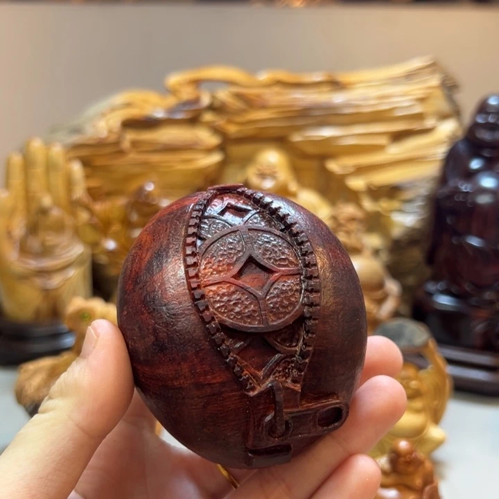 洞***天木紫檀手把件钱包鼓鼓