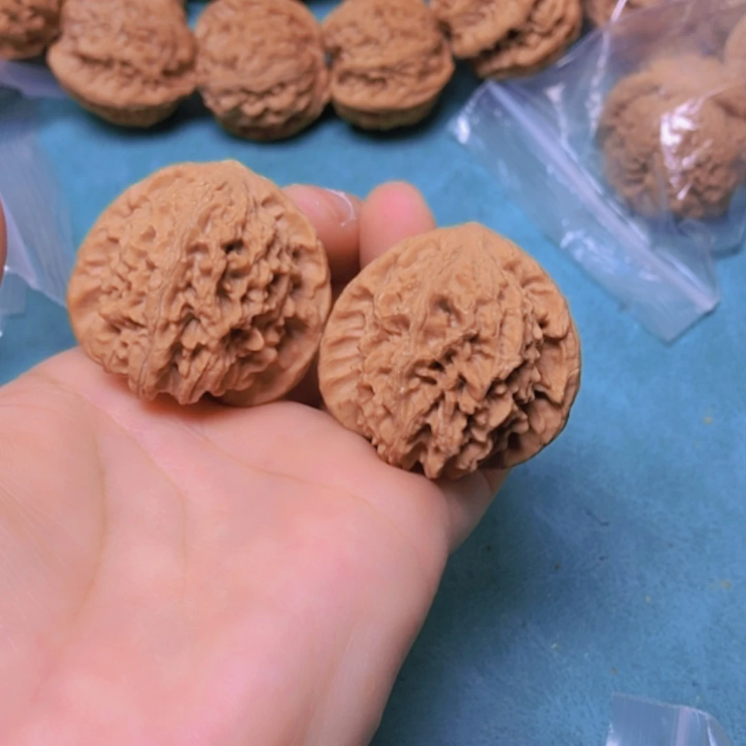 【闪购商品】把件核桃38蚂蚁沟修尖