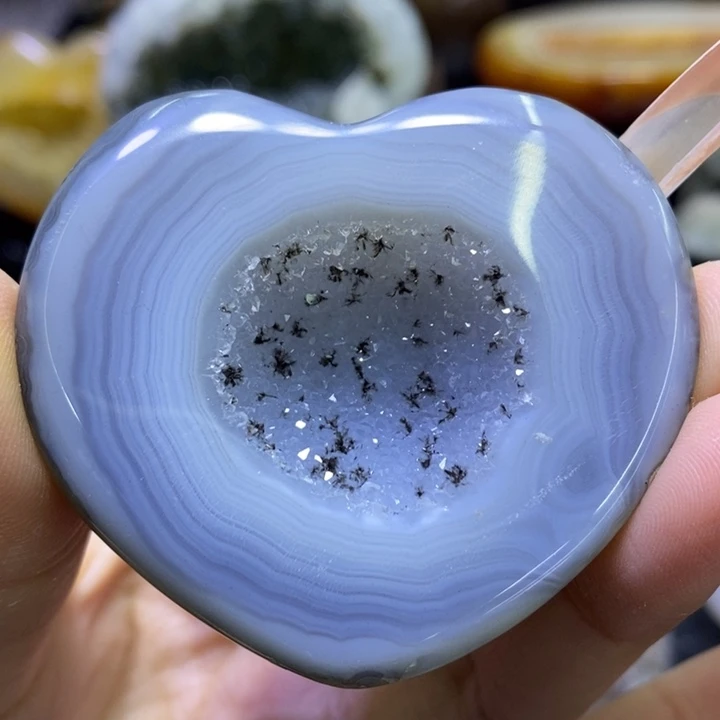 未镶嵌珠宝半成品水晶蓝晶爱心