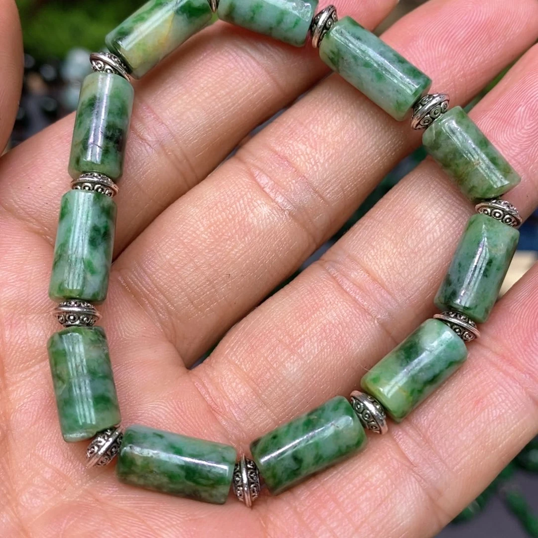 翡翠手链未镶嵌漂亮美眉