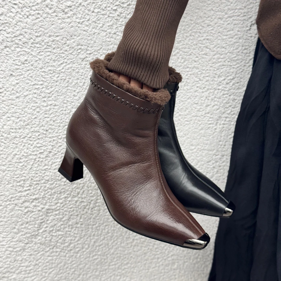 [已开价]短靴女鞋尖头方跟 5公分 复古植鞣羊皮006761