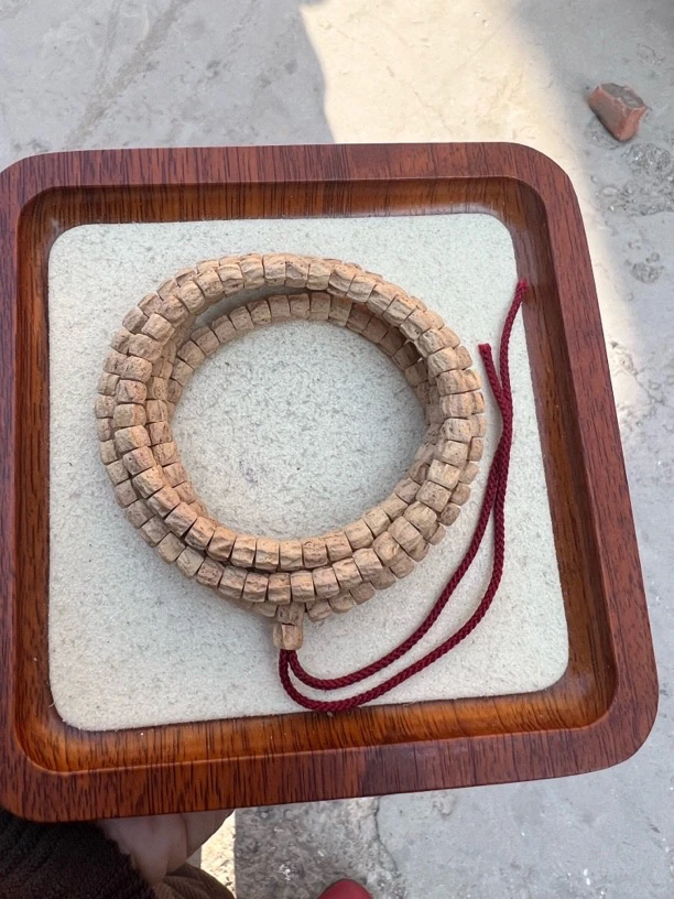 柒两文玩/柏香籽/（J312/无念）直切多棱龙脊