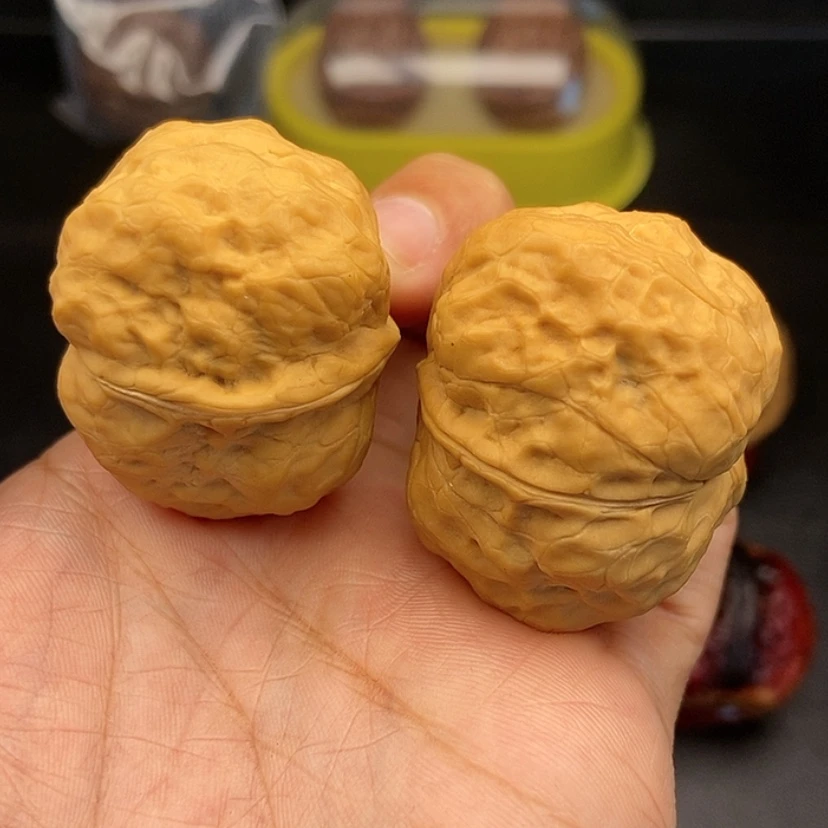 【闪购商品】把件文玩核桃38尺方尊妖蟾