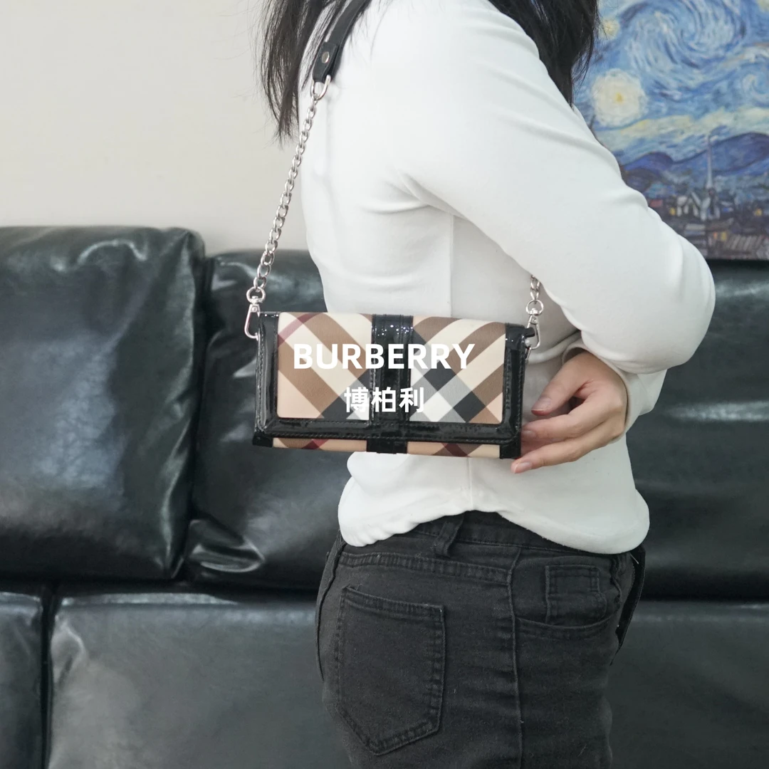 95新 BURBERRY/博柏利 巴宝莉/格纹拼皮链条钱包/YW03217329/7329