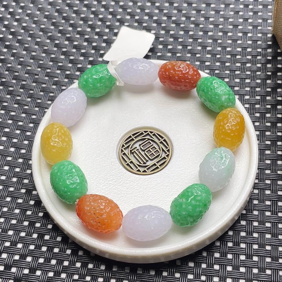 翡翠手链未镶嵌卡