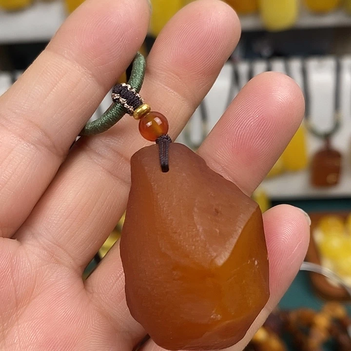 未镶嵌蜜蜡裸石吊坠